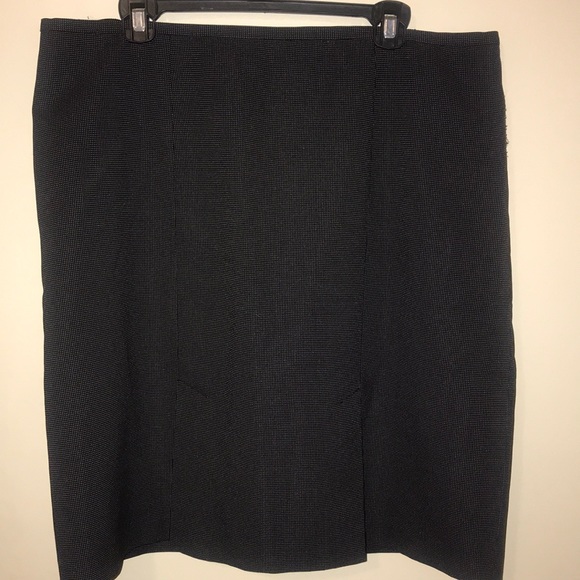 Sz: 18 Peek-a-boo skirt by Blacker - Picture 1 of 6